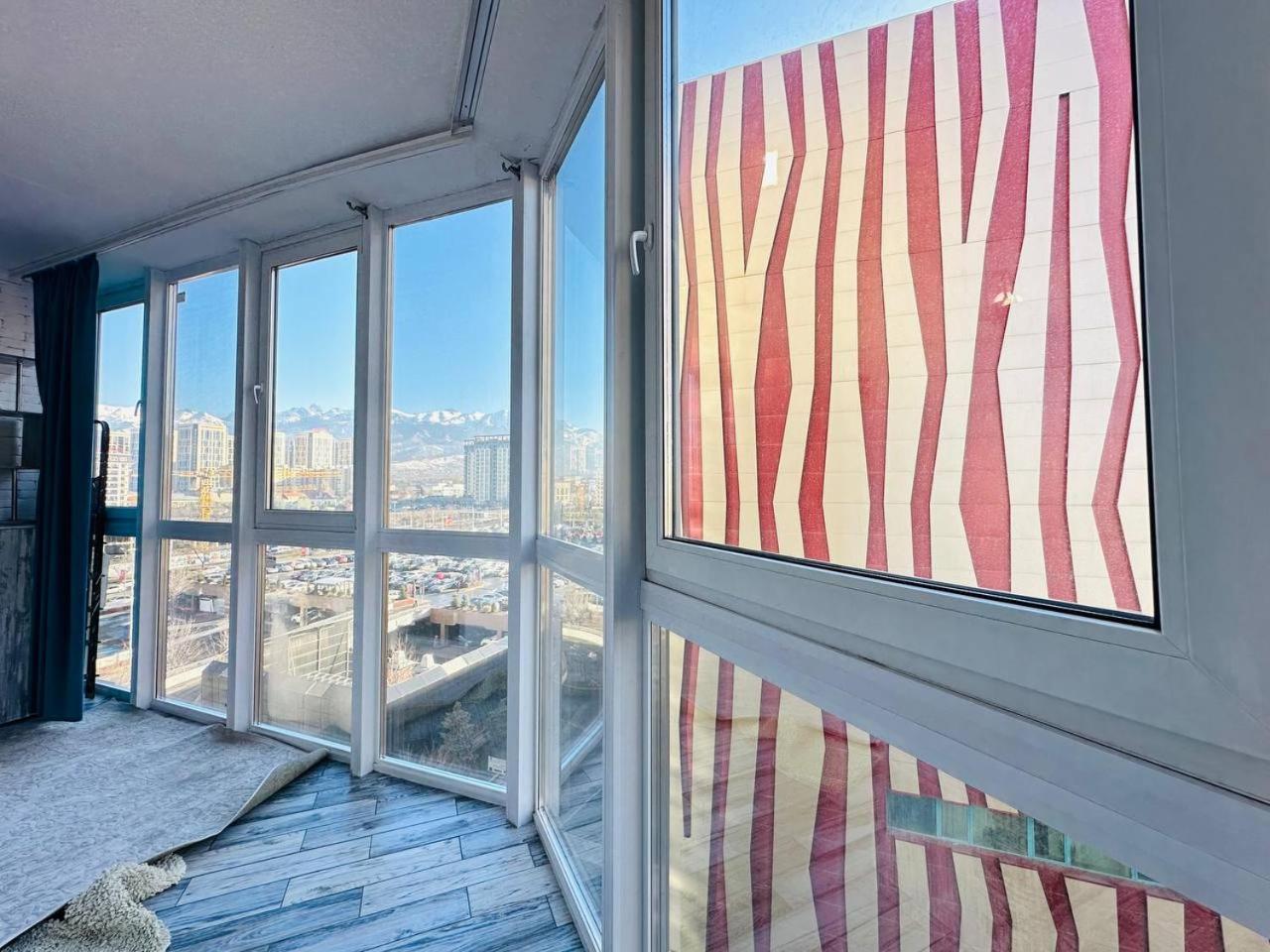 вавилон с видом на горы Apartment